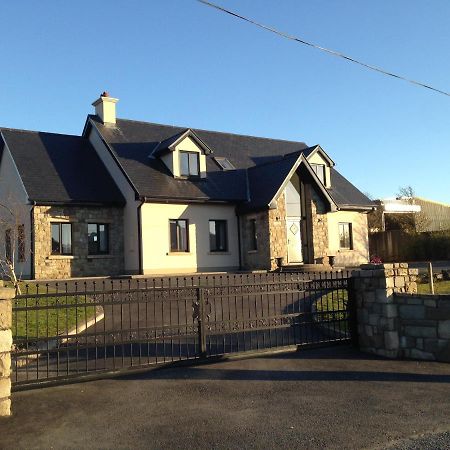 Railway View - Connemara Bed & Breakfast Recess Екстериор снимка