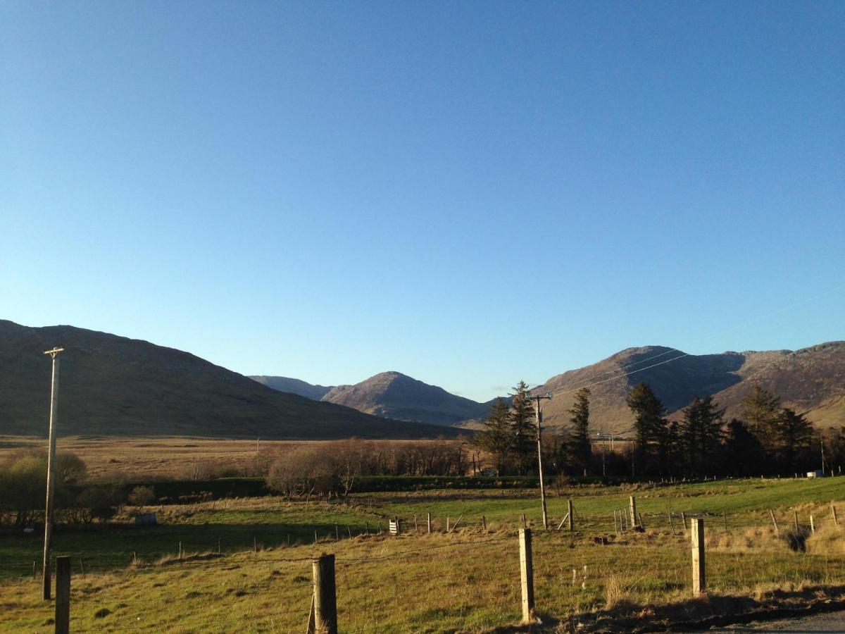 Railway View - Connemara Bed & Breakfast Recess Екстериор снимка