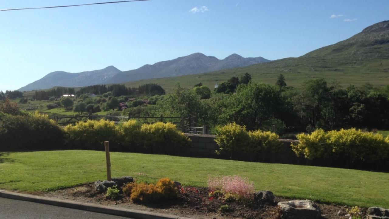 Railway View - Connemara Bed & Breakfast Recess Екстериор снимка