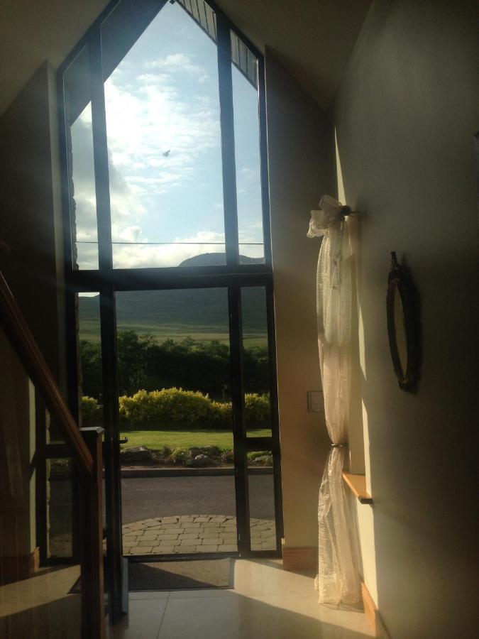 Railway View - Connemara Bed & Breakfast Recess Екстериор снимка